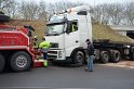 LKW umgestuerzt Niehler Hafen P207